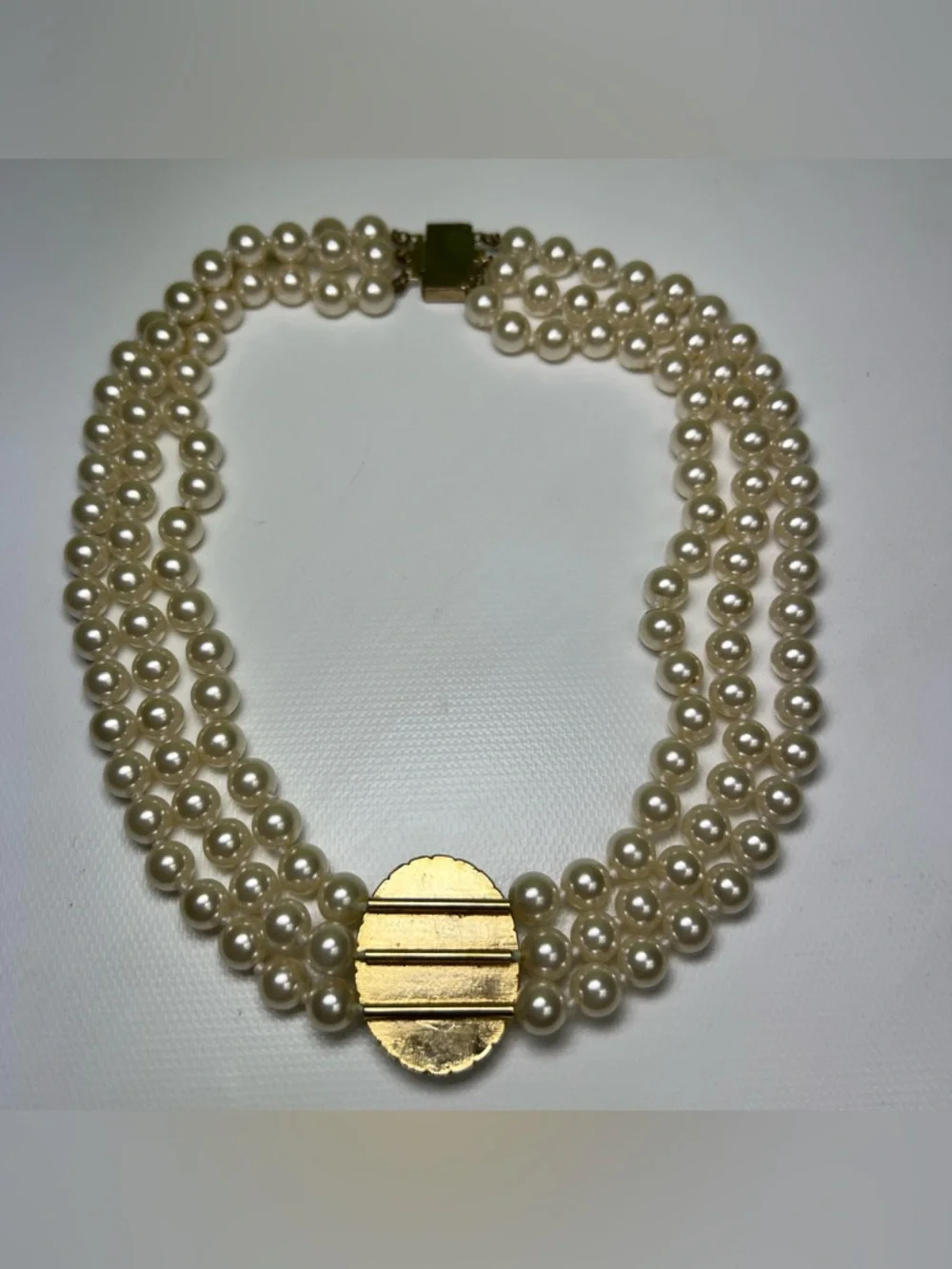 Vintage Faux Pearl Beaded 3 Strand Choker Necklace - Rhinestone Gold Tone Bridal - Picture 5 of 6
